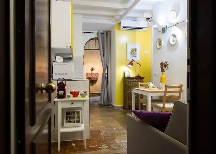 Stella'S In Monti